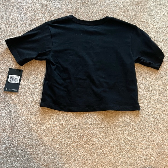 Jordan Crop top kids but fits womens XXS or XS - Picture 2 of 4